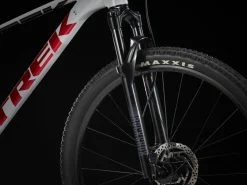 Hot Trek Bikes X-Caliber 8