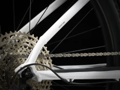 Hot Trek Bikes X-Caliber 8